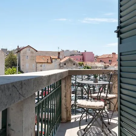 48 Luxury * Split